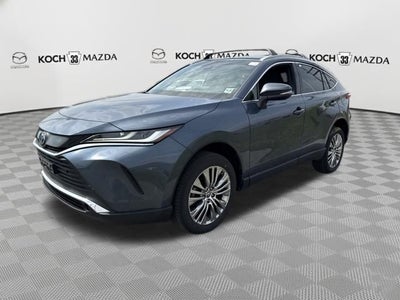 2022 Toyota Venza LE