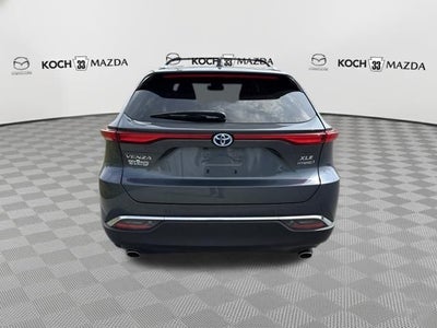 2022 Toyota Venza LE
