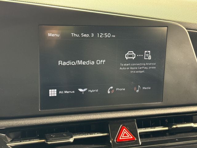 2023 Kia Niro LX