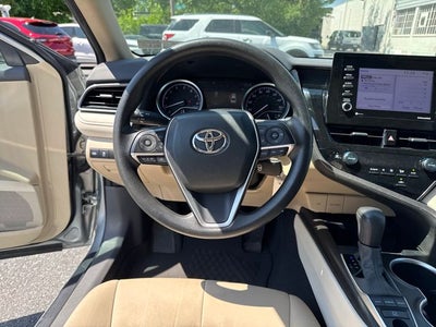 2022 Toyota Camry LE