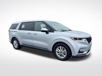 2022 Kia Carnival LXS