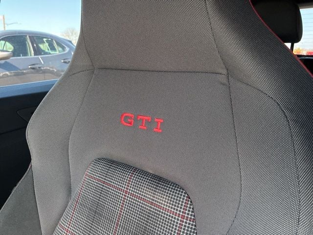 2025 Volkswagen Golf GTI 2.0T S