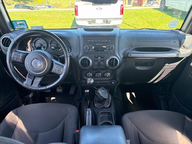 2016 Jeep Wrangler Sport
