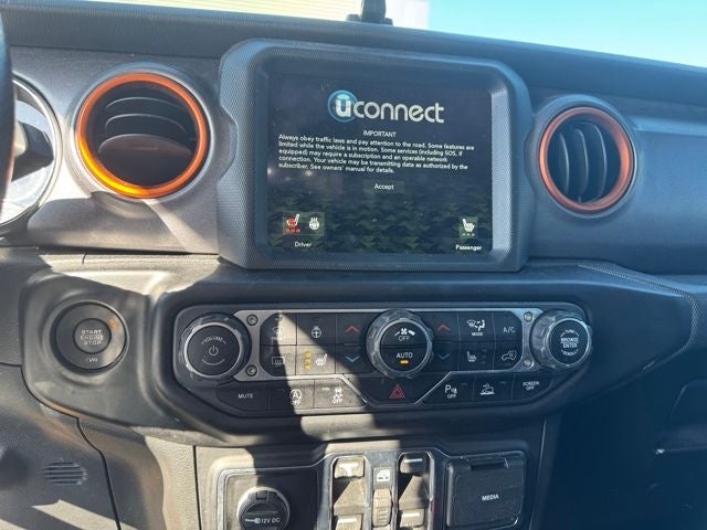 2021 Jeep Gladiator Mojave