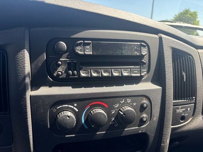 2004 Dodge Ram 1500 SLT