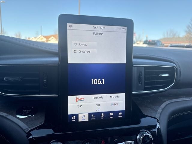 2022 Ford Explorer Platinum