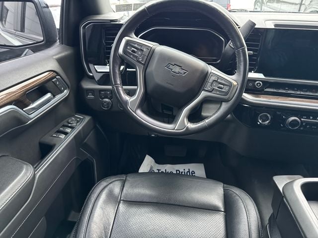 2022 Chevrolet Silverado 1500 RST