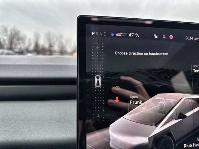 2025 Tesla Cybertruck Base