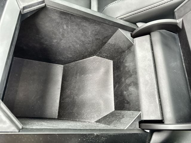 2025 Tesla Cybertruck Base