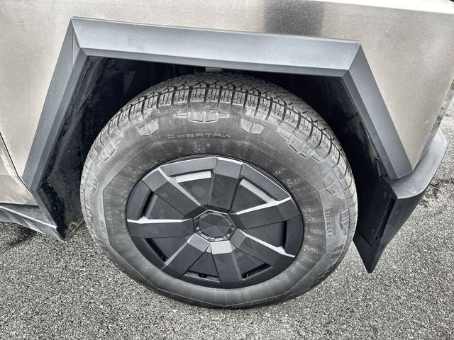 2025 Tesla Cybertruck Base