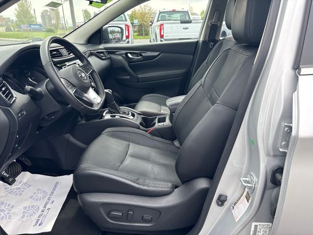 2017 Nissan Rogue Sport SL