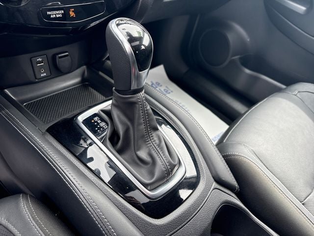 2017 Nissan Rogue Sport SL