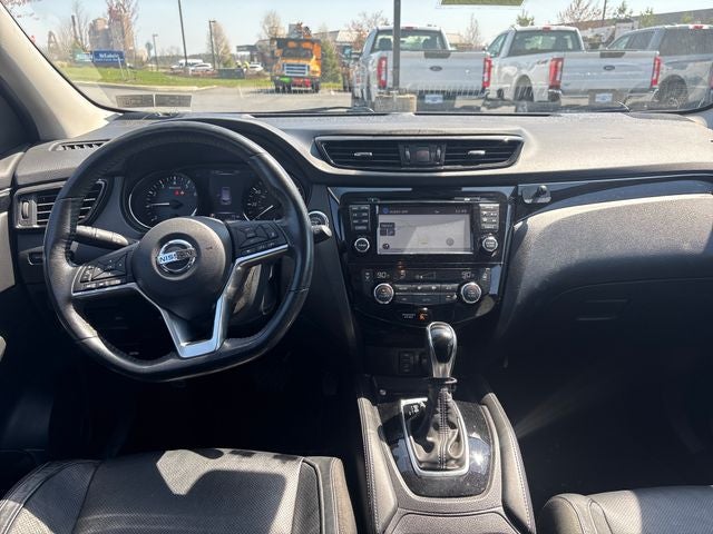 2017 Nissan Rogue Sport SL