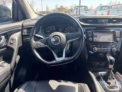 2017 Nissan Rogue Sport SL