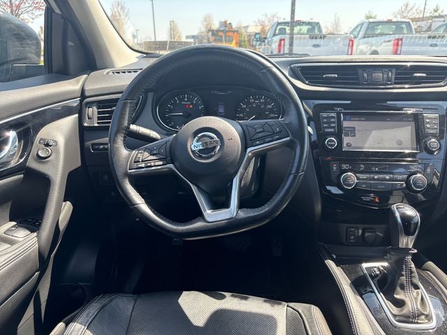 2017 Nissan Rogue Sport SL