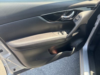 2017 Nissan Rogue Sport SL