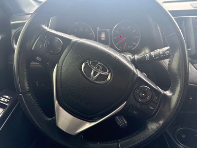 2018 Toyota RAV4 SE