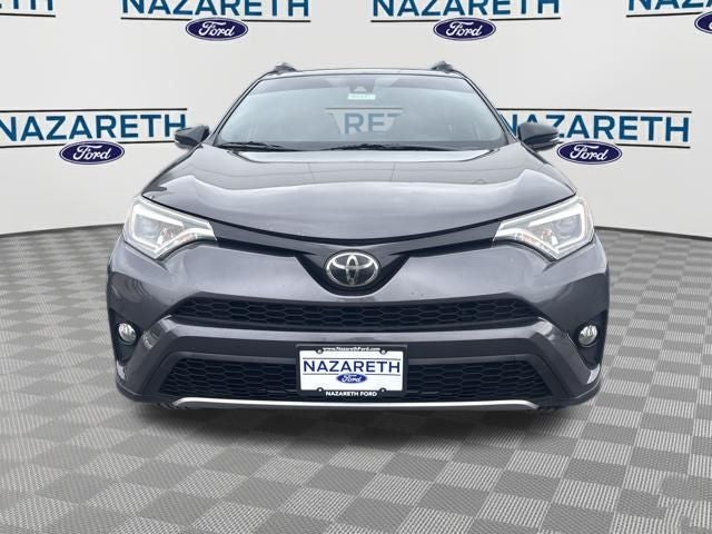 2018 Toyota RAV4 SE