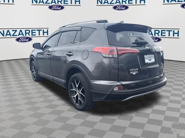 2018 Toyota RAV4 SE