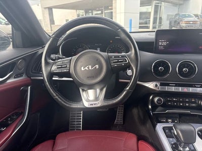 2023 Kia Stinger GT2