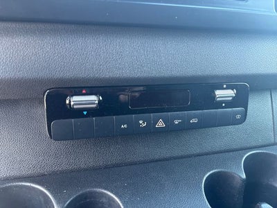 2019 Mercedes-Benz Sprinter 2500 Cargo 144 WB