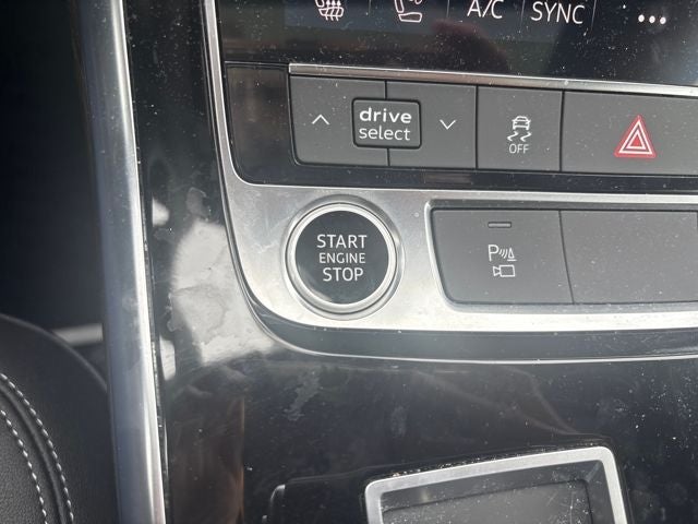 2025 Audi Q7 55 Premium Plus quattro