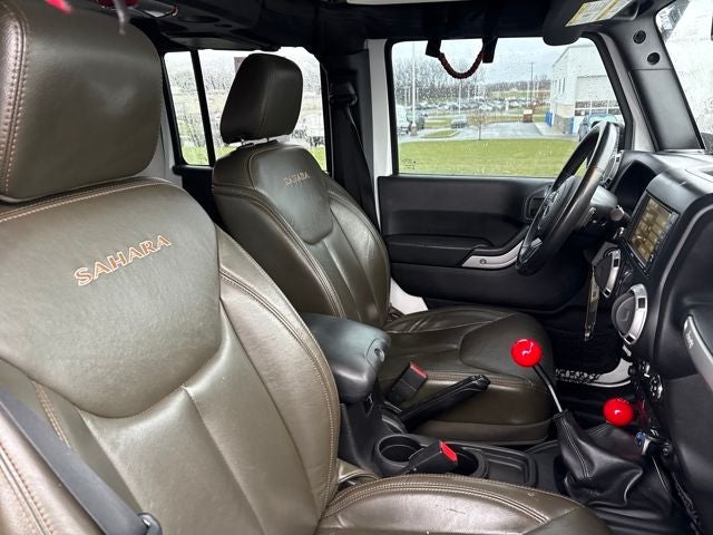 2016 Jeep Wrangler Unlimited Sahara