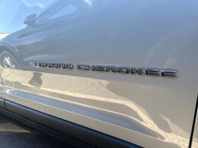 2021 Jeep Grand Cherokee L Laredo