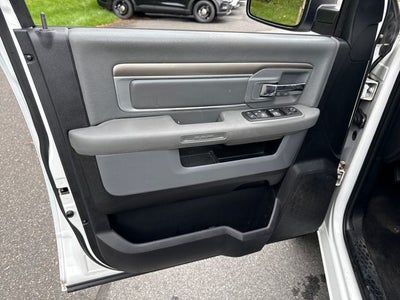 2016 RAM 1500 SLT