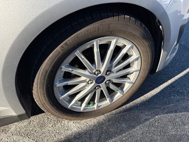 2015 Ford C-Max Hybrid SE