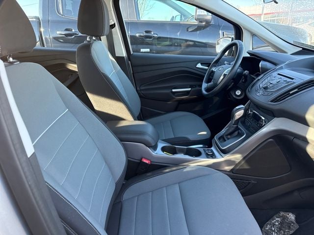 2015 Ford C-Max Hybrid SE