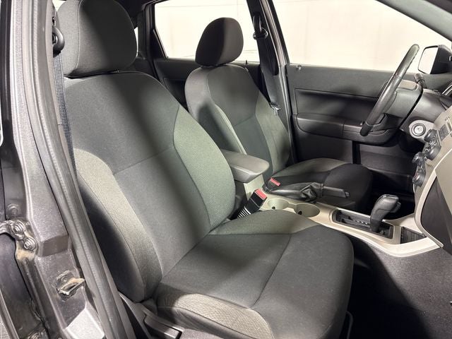 2010 Ford Focus SES