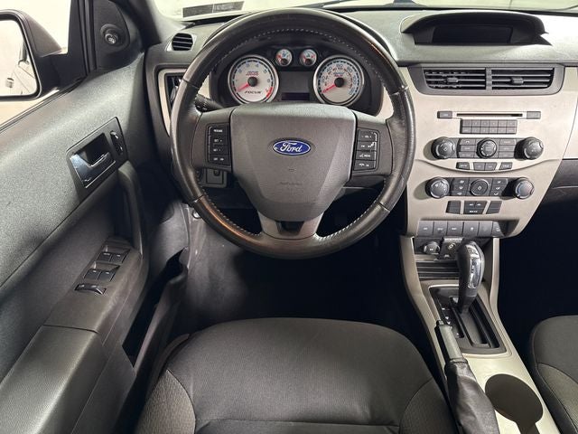 2010 Ford Focus SES