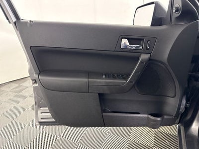2010 Ford Focus SES