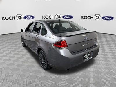 2010 Ford Focus SES