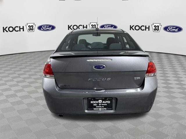 2010 Ford Focus SES