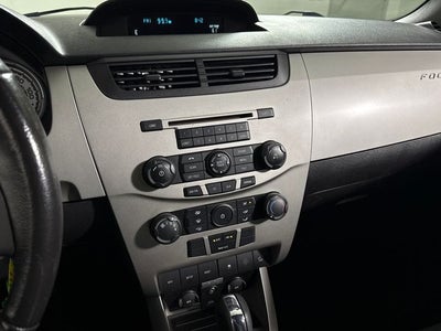 2010 Ford Focus SES
