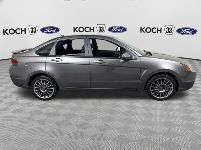 2010 Ford Focus SES
