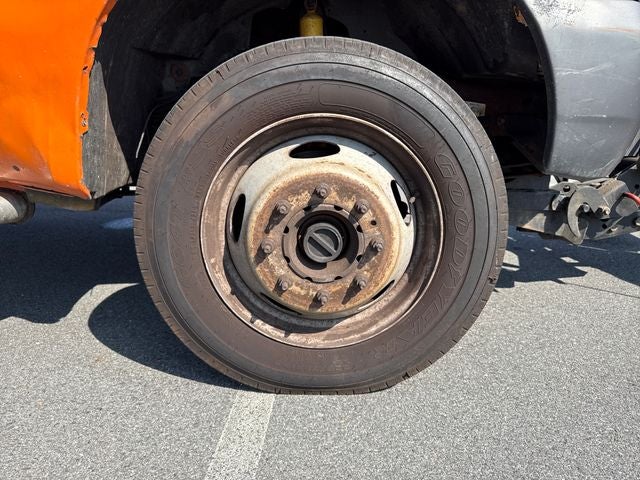 2000 Ford F-550SD XL DRW