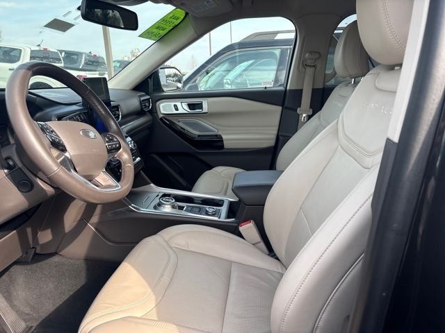 2022 Ford Explorer Platinum
