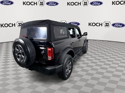 2023 Ford Bronco Base