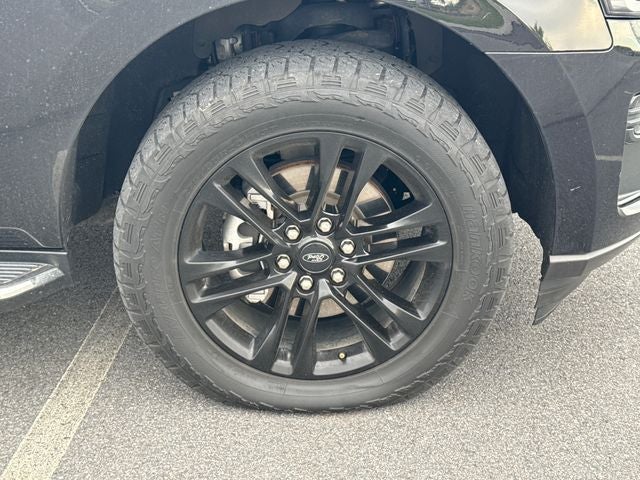 2022 Ford Expedition Max XLT