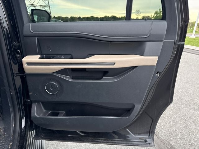 2022 Ford Expedition Max XLT