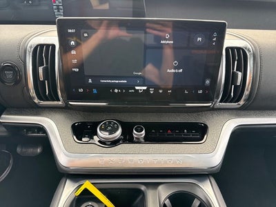2025 Ford Expedition Tremor