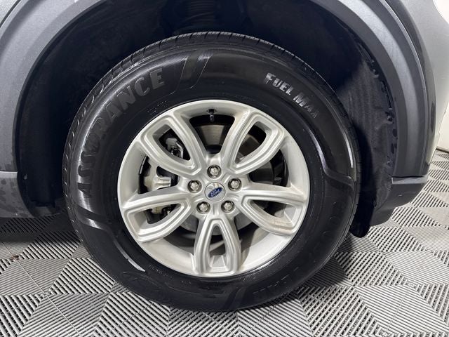 2020 Ford Explorer Base
