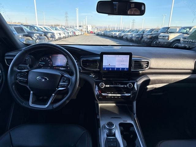 2022 Ford Explorer ST-Line