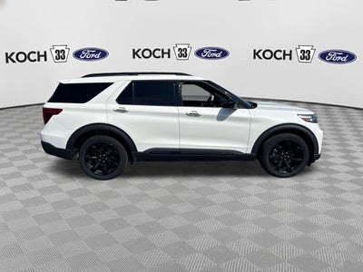 2023 Ford Explorer ST-Line