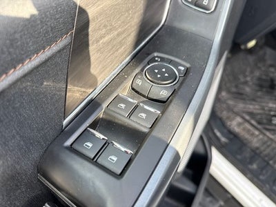 2024 Ford F-150 Lightning Lariat