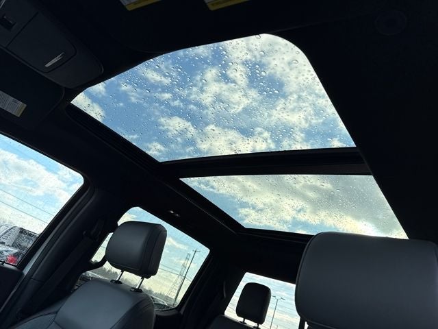 2024 Ford F-150 Lightning Lariat