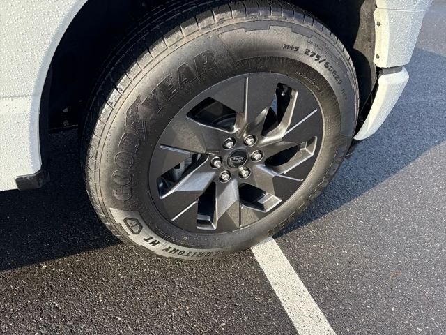 2024 Ford F-150 Lightning Lariat